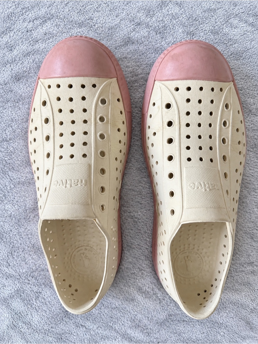 Native Jefferson Kids Shoes (Size J4 Kid) Cream Pink Slip On